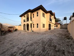 4bdrm Block of Flats in Eputu London, Awoyaya for rent