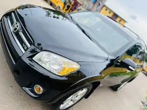 Toyota RAV4 2010 Black