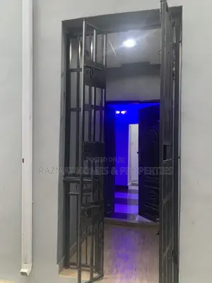 Mini Flat in Itire for rent