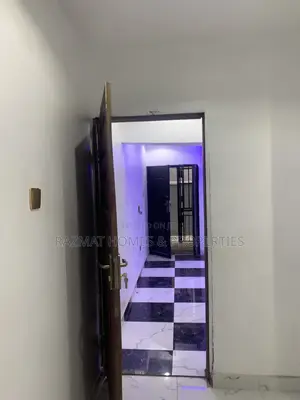 Mini Flat in Itire for rent