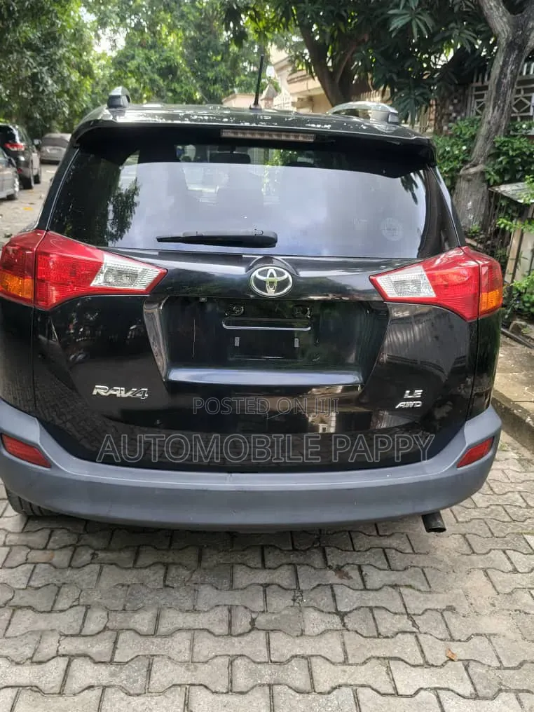 Toyota RAV4 2014 Black