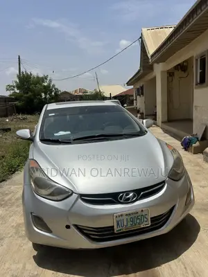 Hyundai Elantra Limited 2012 Silver