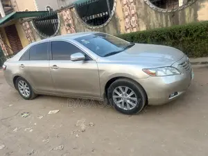 Toyota Camry 2008 Gold