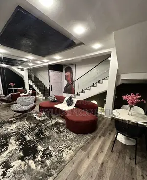 2 Bedroom Maisonatte With Ps5,Swimming Pool,