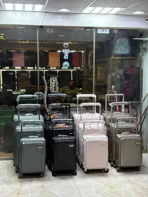 Quality Solid Traveling Luggage Box