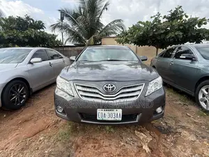 Toyota Camry 2008 Gray