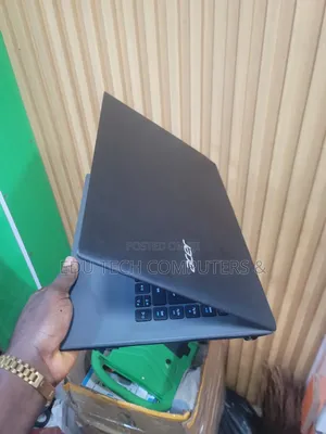 Laptop Acer Aspire E5-474G 8GB Intel Core i5 HDD 320GB