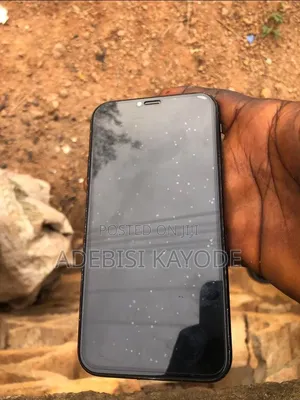 Apple iPhone XR 64 GB Black