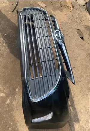 Toyota Avalon 2017 Complete Front Bumper