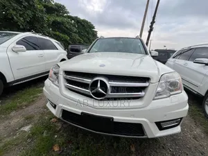 Mercedes-Benz GLK-Class 350 4MATIC 2012 White