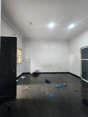 1bdrm Apartment in Chevron for rent