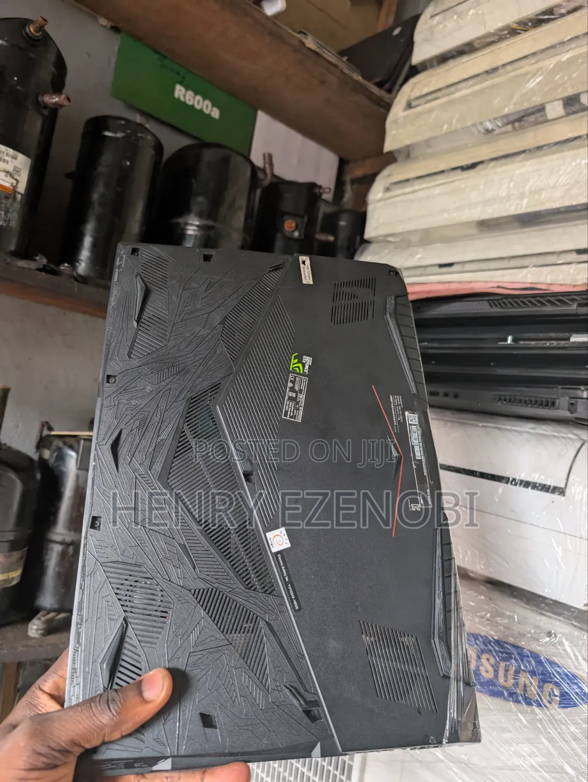 Laptop MSI GE73 Raider RGB 8RF 16GB Intel Core i7 SSD 512GB
