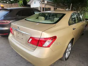 Lexus ES 350 2009 Gold