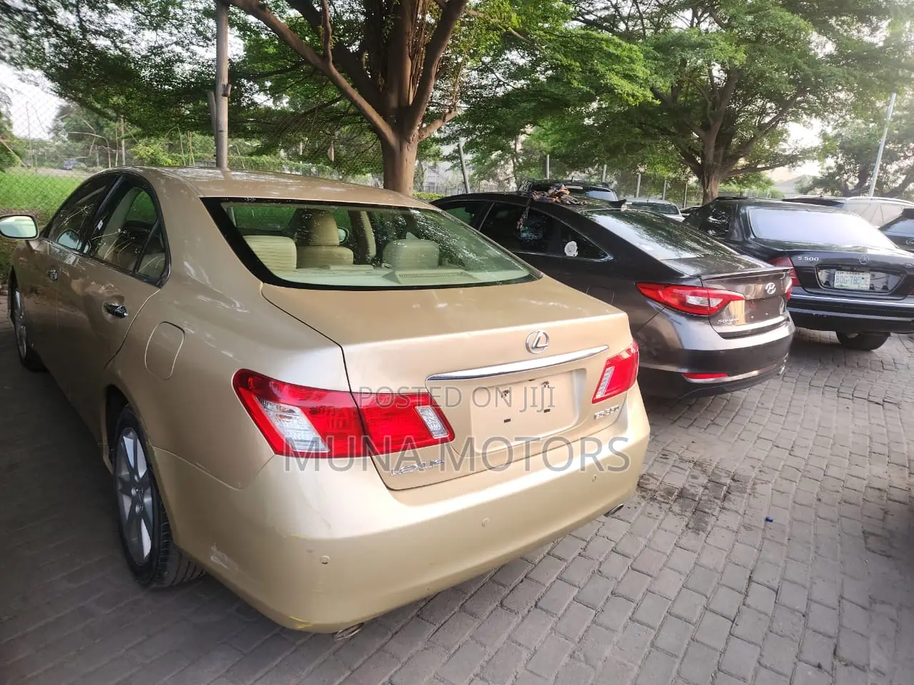 Lexus ES 350 2009 Gold