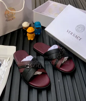 Luxury Men's Cross-Strap Slide Sandals – Black Burgundy