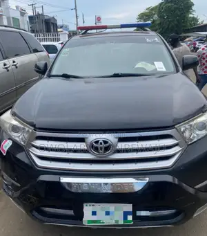 Toyota Highlander 2013 Black