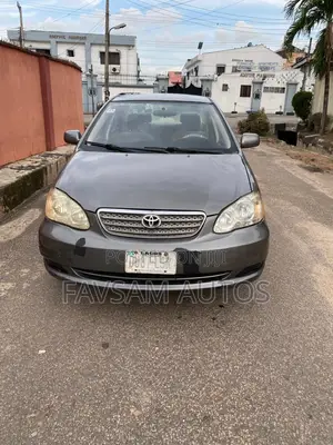Toyota Corolla 2004 Gray