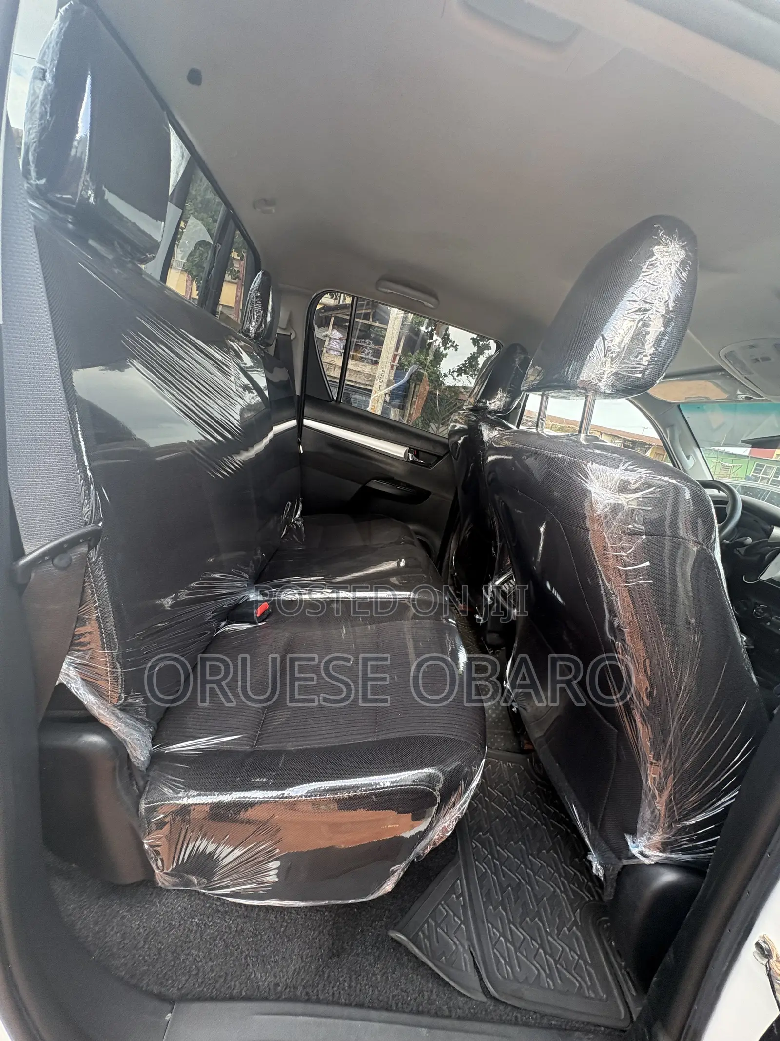 Toyota Hilux 2020 White