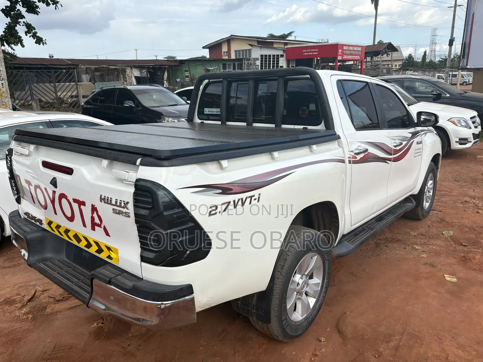 Toyota Hilux 2020 White