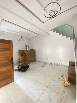 5bdrm Duplex in Ologolo for sale