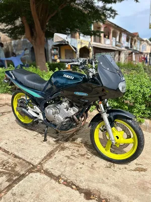 Yamaha 2007 Black