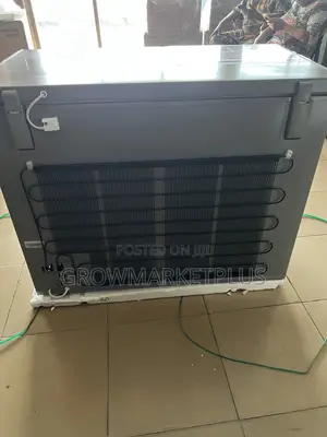 Midea Chest Freezer-290l Inverter Compressor