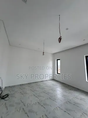4bdrm Duplex in Admiralty, Lekki Phase 1 for sale