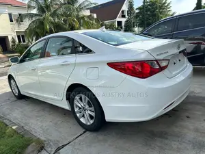 Hyundai Sonata 2013 White