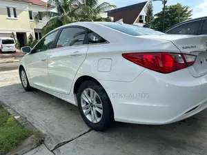 Hyundai Sonata 2013 White