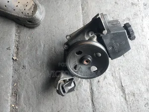 Power Steering Pump 111 Engine for Mercedes Benz C200 202 /C230 203