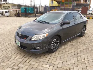 Toyota Corolla S 4dr Sedan (1.8L 4cyl 4A) 2010 Gray