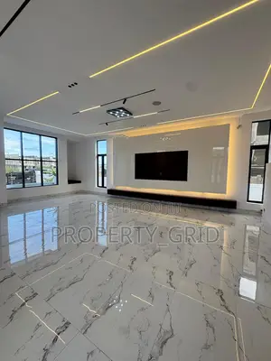 5bdrm Duplex in Ajah, Lagos for sale
