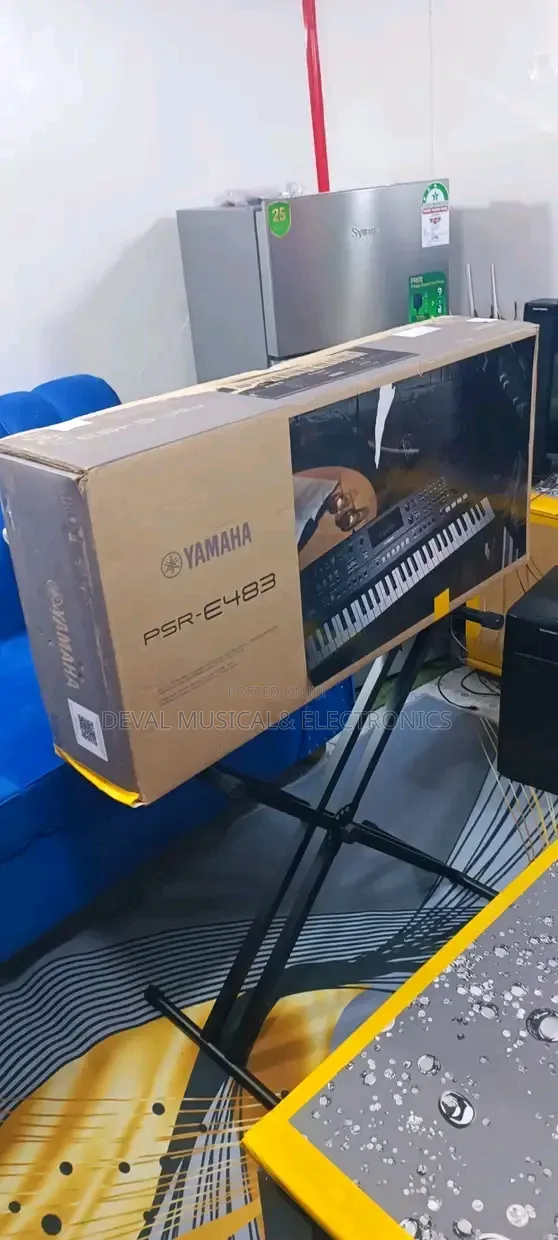 Yamaha Keyboard PSR E483