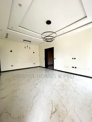 3bdrm Block of Flats in Jahi for rent