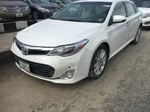 Toyota Avalon 2014 White