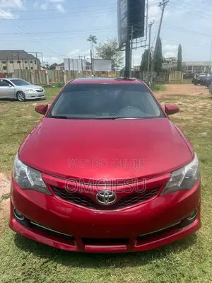 Toyota Camry SE Limited Edition 4dr Sedan (2.5L 4cyl 6A) 2012 Red