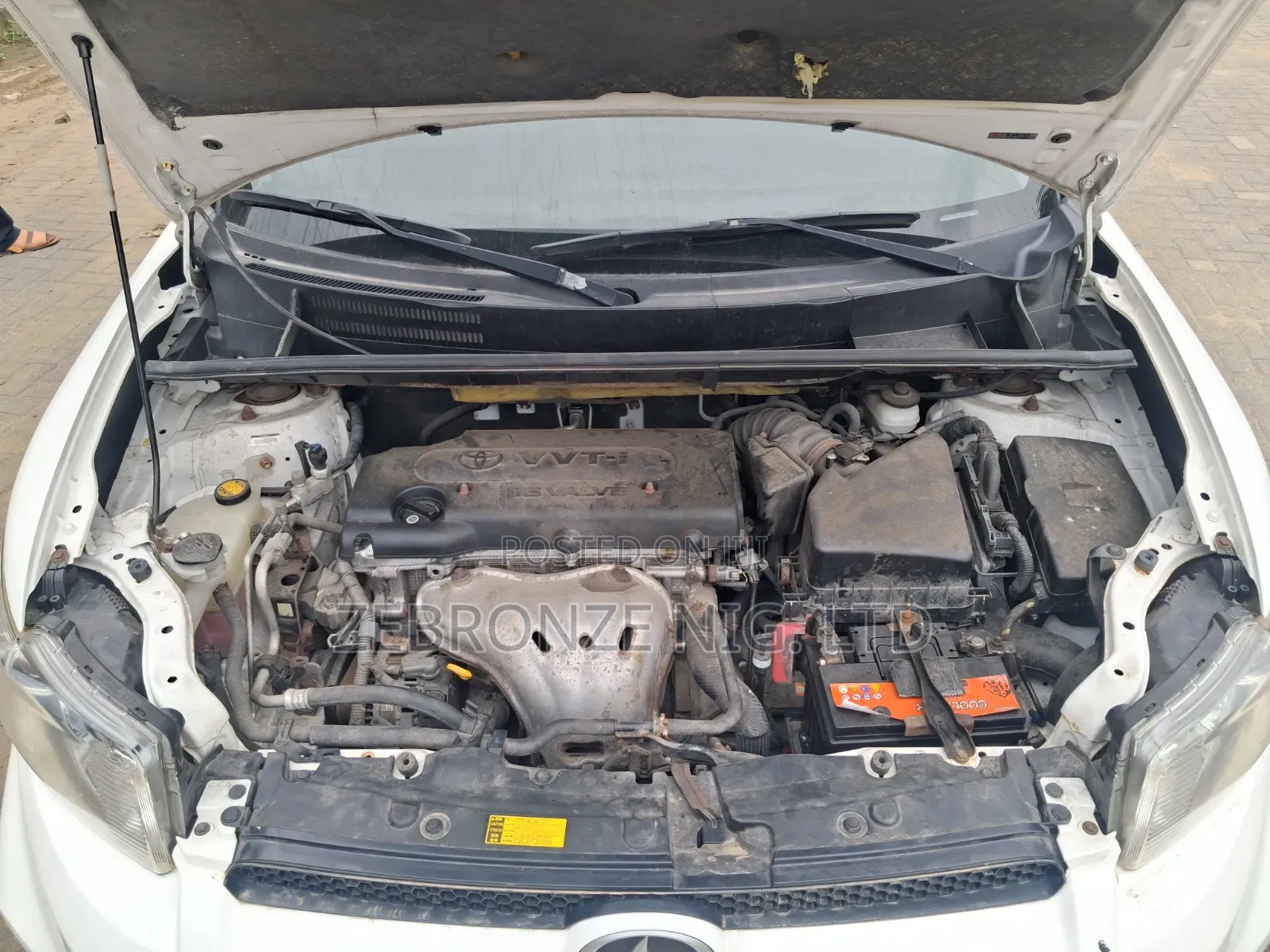 Scion xB Base 2012 White