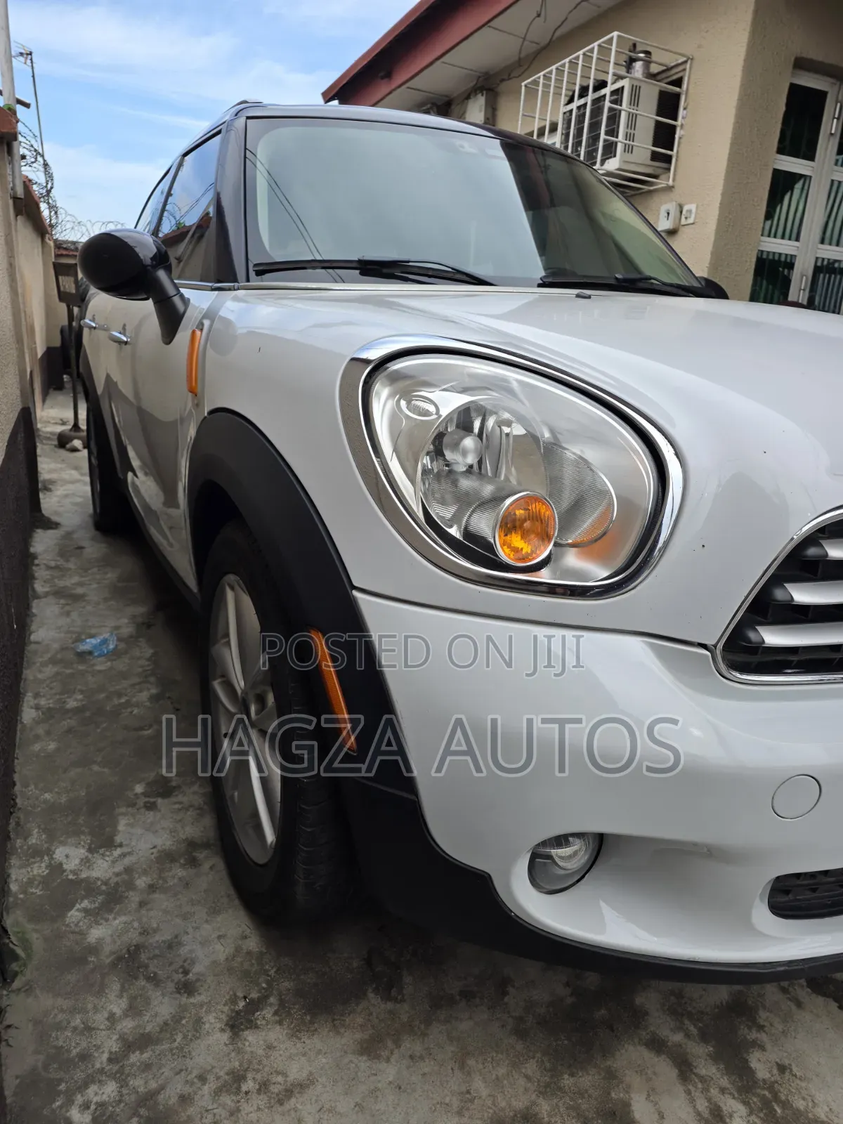 Mini Cooper Classic 2013 White