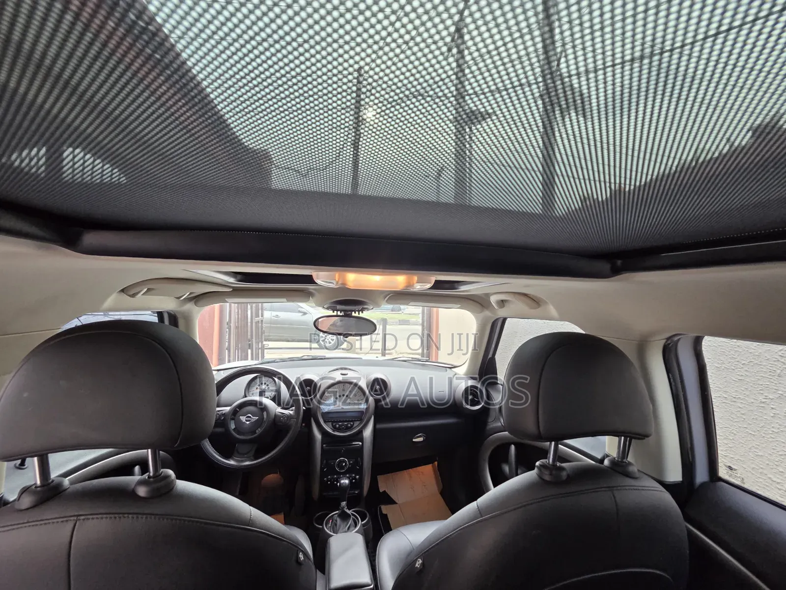 Mini Cooper Classic 2013 White