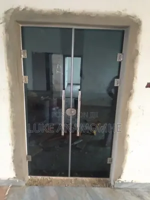 Swig Door Glass