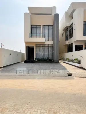5bdrm Duplex in Lekki Phase 1 for sale