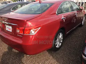 Lexus ES 2012 Red