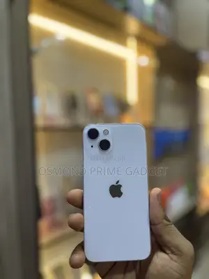 Apple iPhone 13 128 GB White