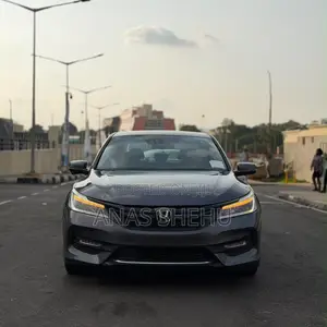 Honda Accord Touring 4dr Sedan FWD (3.5L 6cyl 6A) 2016 Gray