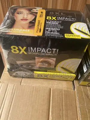 Mega Beauty Impact Mascara