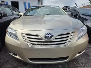 Toyota Camry 2.4 CE 2008 Gold
