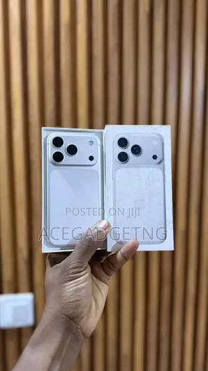 New Apple iPhone 17 Pro 256 GB Silver