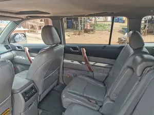 Toyota Highlander 2009 Burgundy