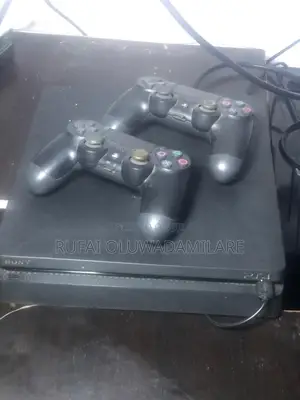 Play Station