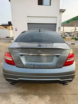 Mercedes-Benz C300 Sport 4Matic Sedan AWD (3.0L 6cyl 7A) 2012 Gray